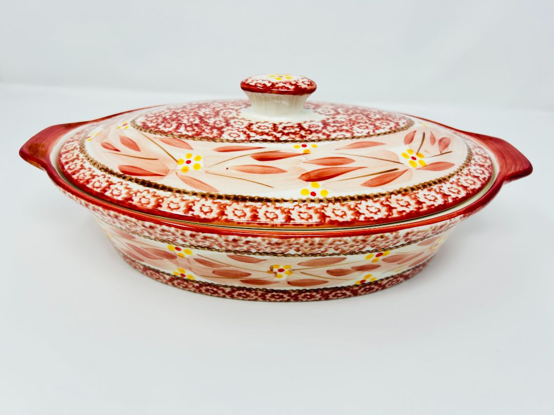 Cranberry Temptations Old World Oval Baker Rack w/ Lid, 13"