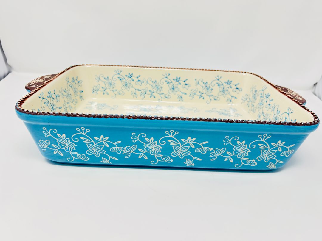 Blue Temptations Floral Lace 9 x 13 Baker w/ Rack, 13" x 9"